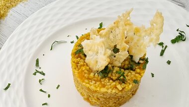 Tekvicový bulgur s parmezánovým čipsom Tekvicový bulgur s parmezánovým čipsom